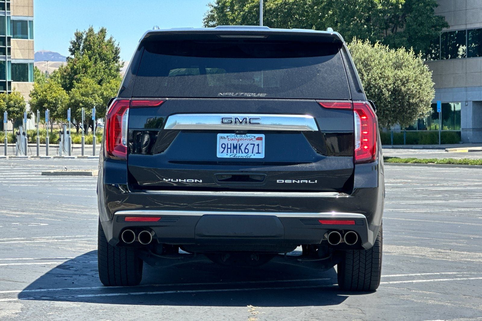 2023 GMC Yukon XL Denali