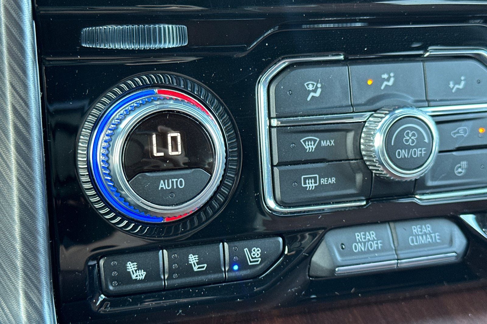 2024 GMC Yukon XL Denali Ultimate