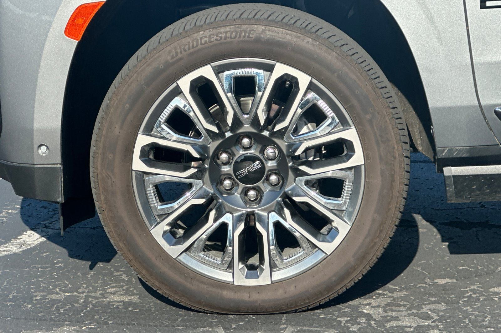2024 GMC Yukon XL Denali Ultimate
