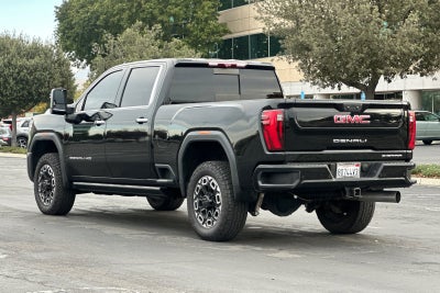 2024 GMC Sierra 2500HD Denali
