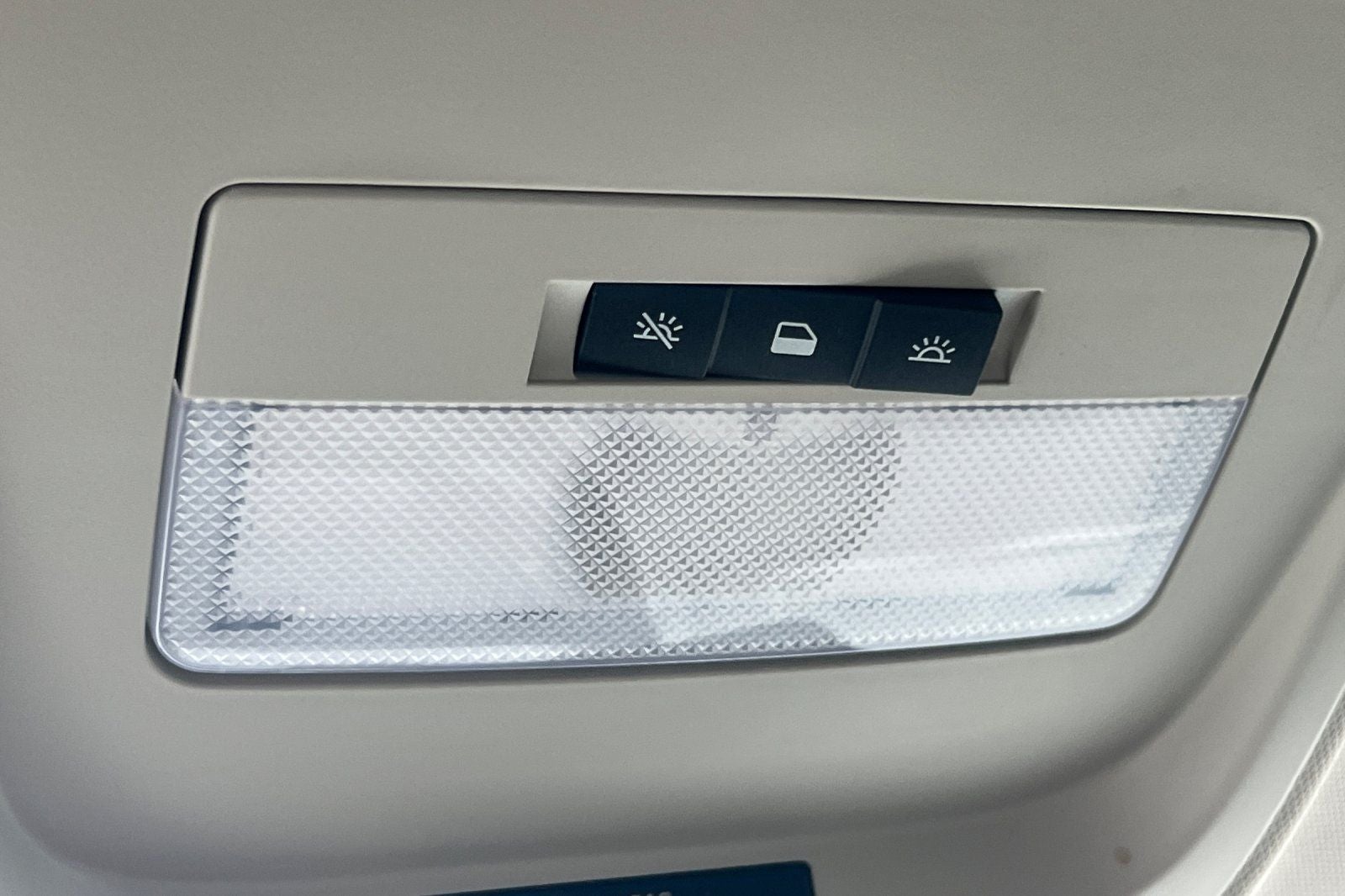 2022 GMC Canyon Elevation Standard