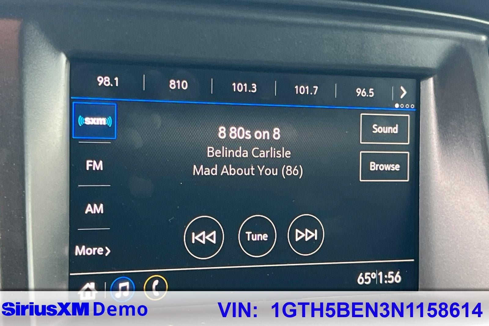 2022 GMC Canyon Elevation Standard