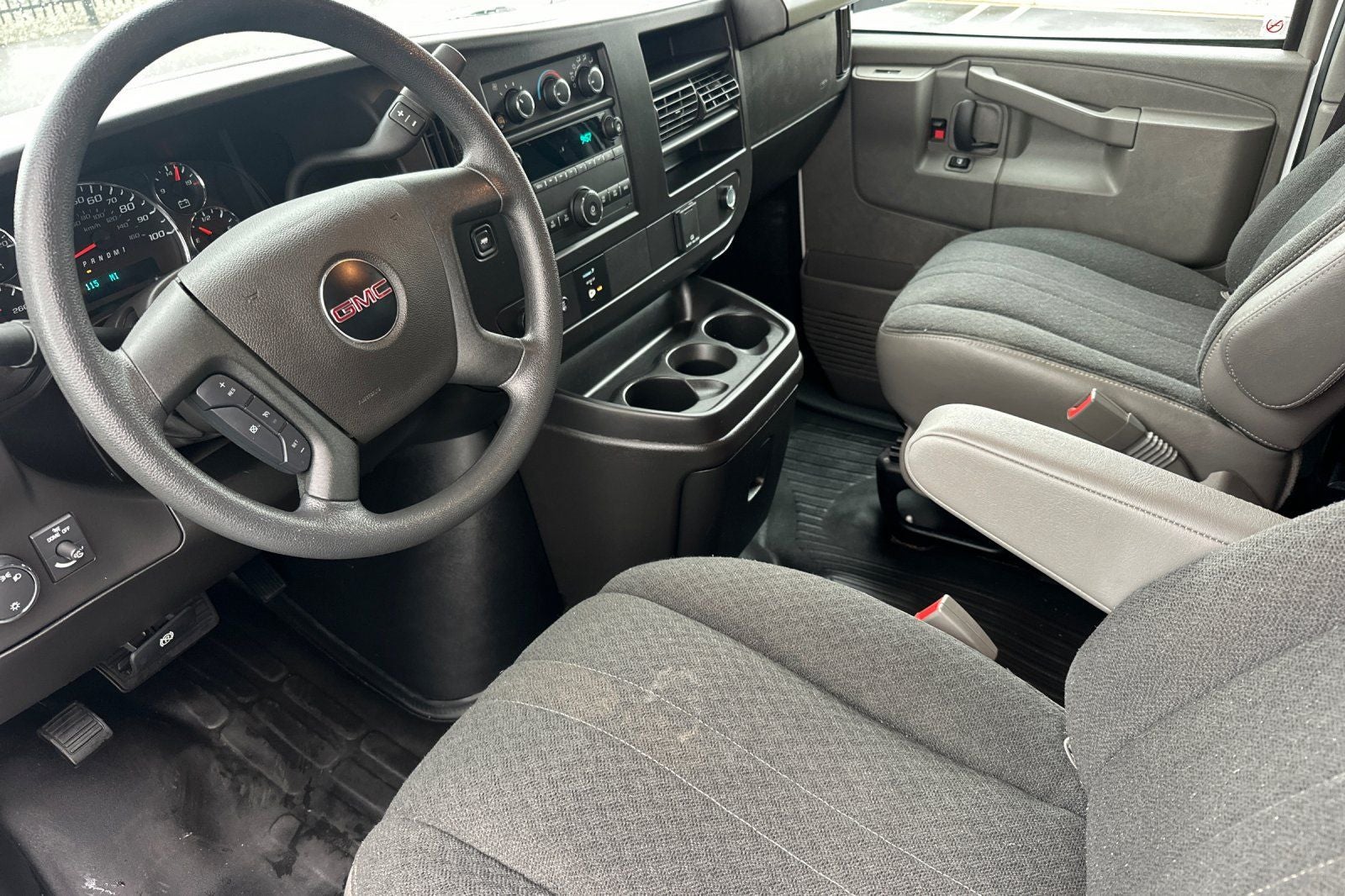 2024 GMC Savana 2500 Work Van