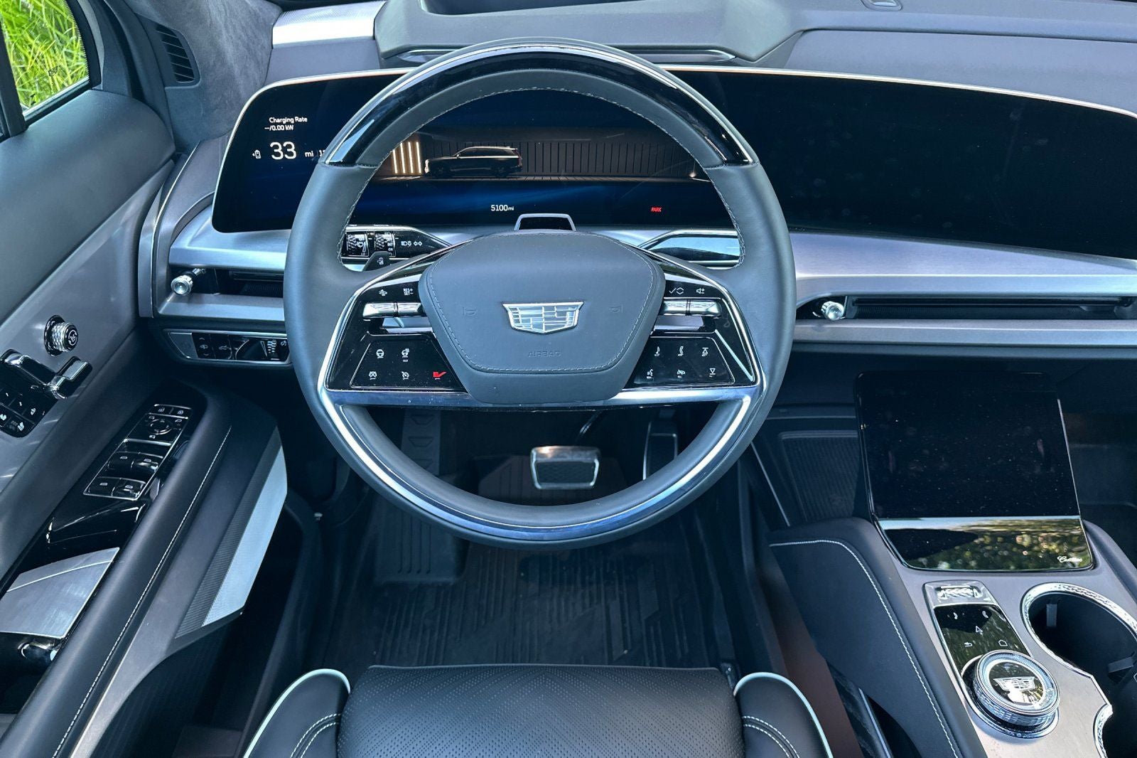 2026 Cadillac VISTIQ Platinum