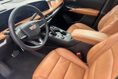 2025 Cadillac XT4 Sport