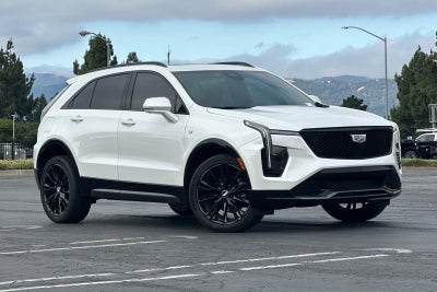 2025 Cadillac XT4 Sport