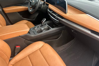 2025 Cadillac XT4 Sport