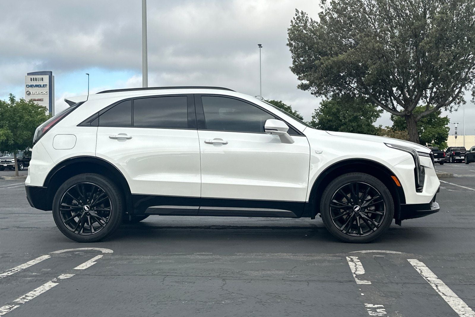 2025 Cadillac XT4 Sport