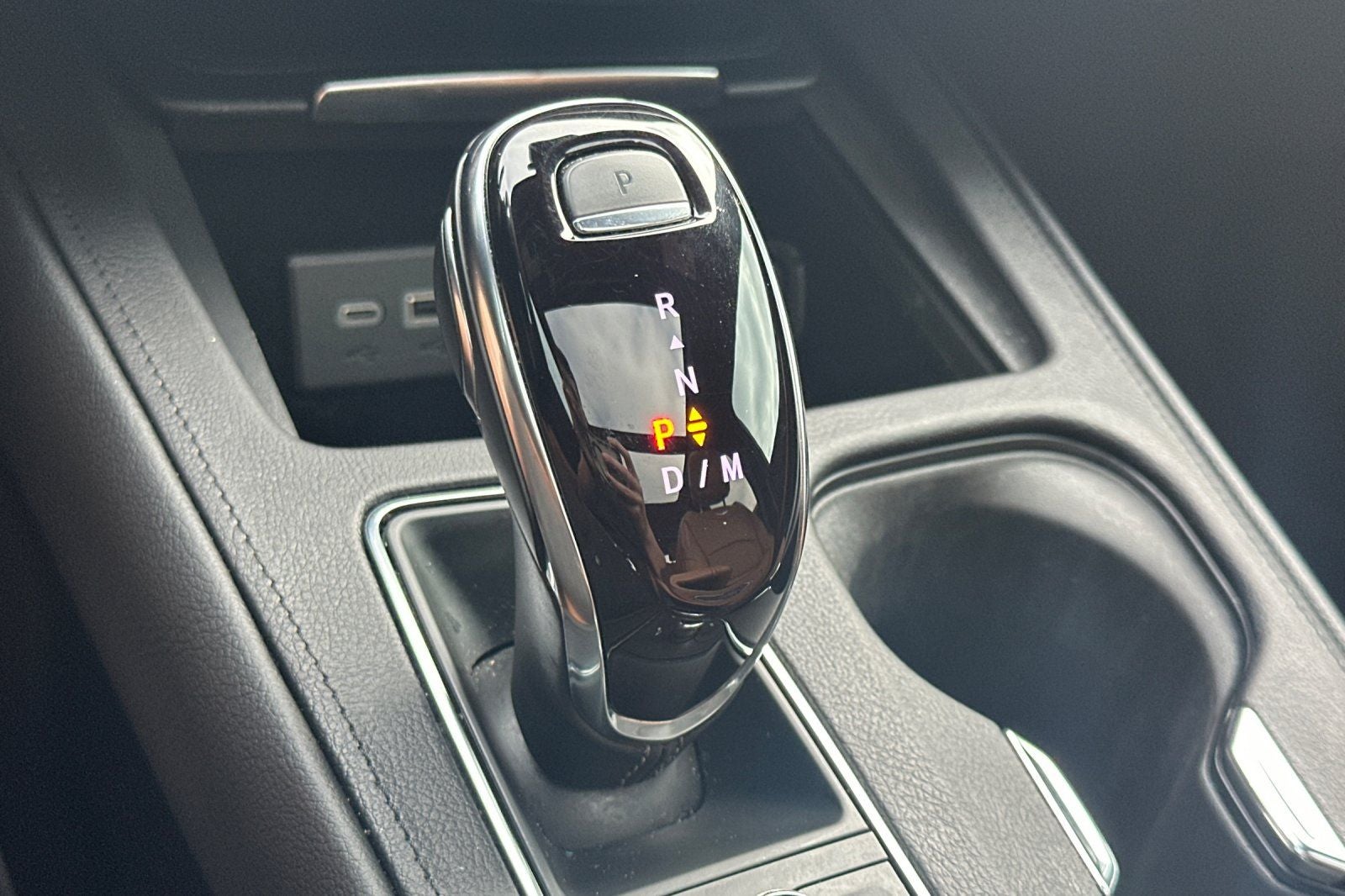 2025 Cadillac XT4 Sport