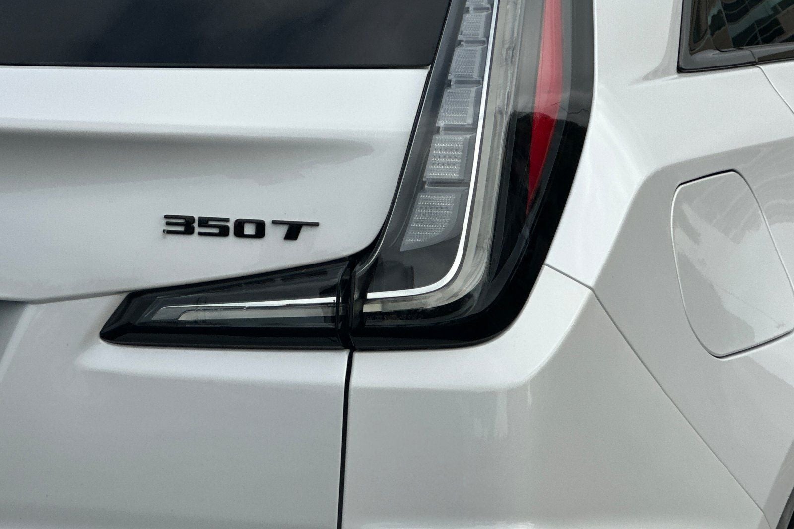 2025 Cadillac XT4 Sport
