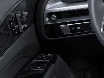 2025 Cadillac LYRIQ Luxury