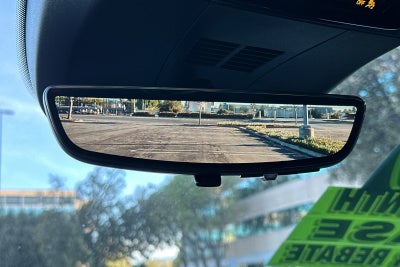 2025 Cadillac LYRIQ Sport