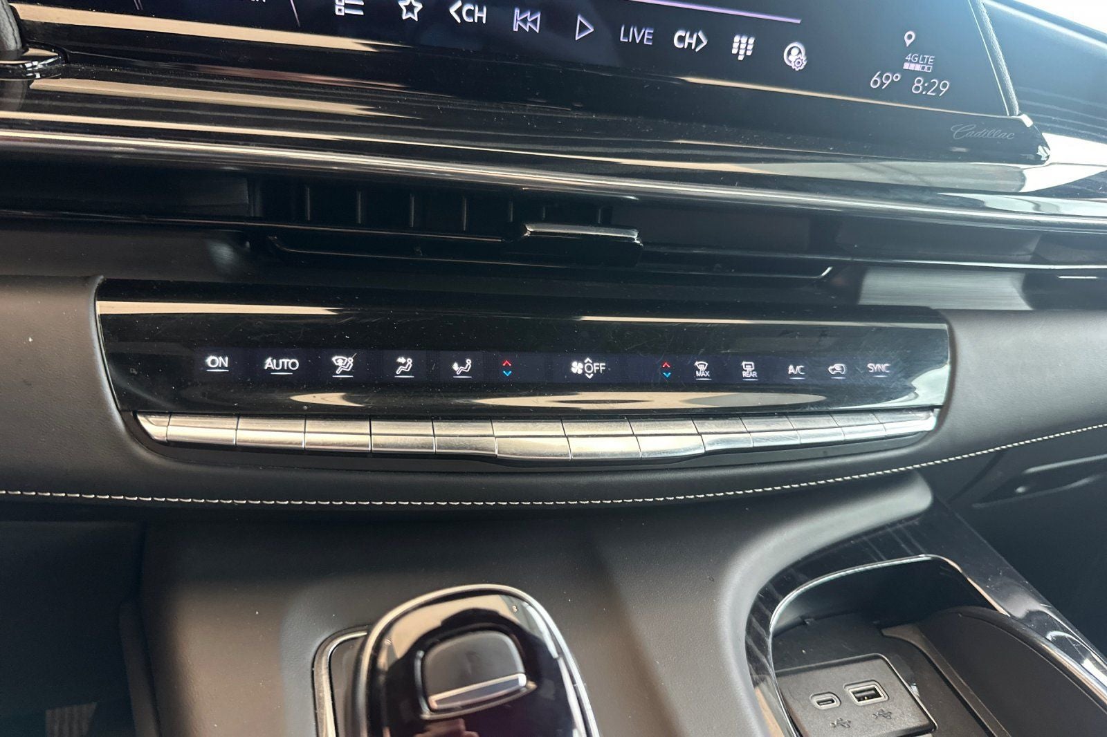 2024 Cadillac Escalade ESV V-Series