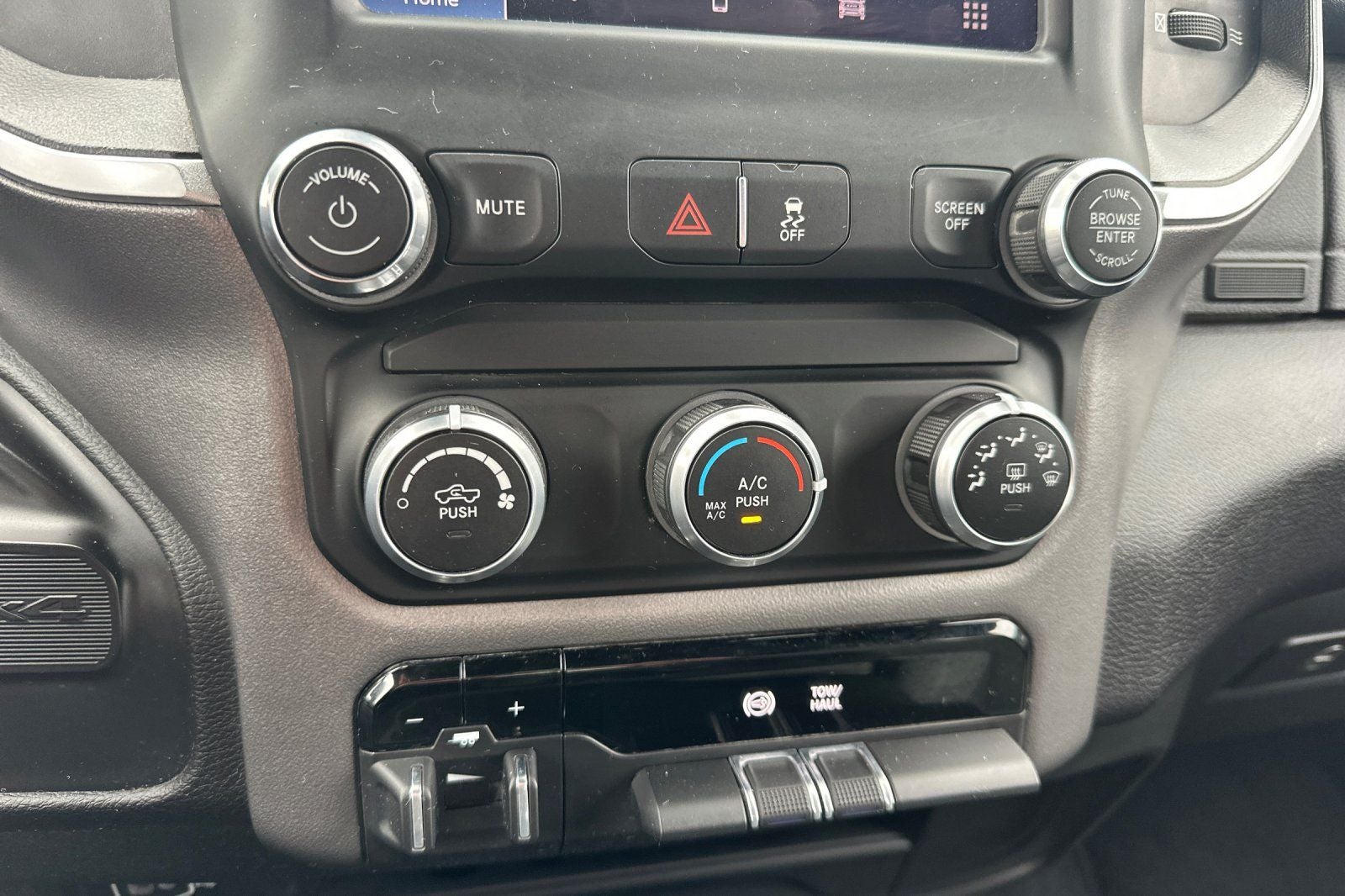 2023 RAM 3500 Big Horn