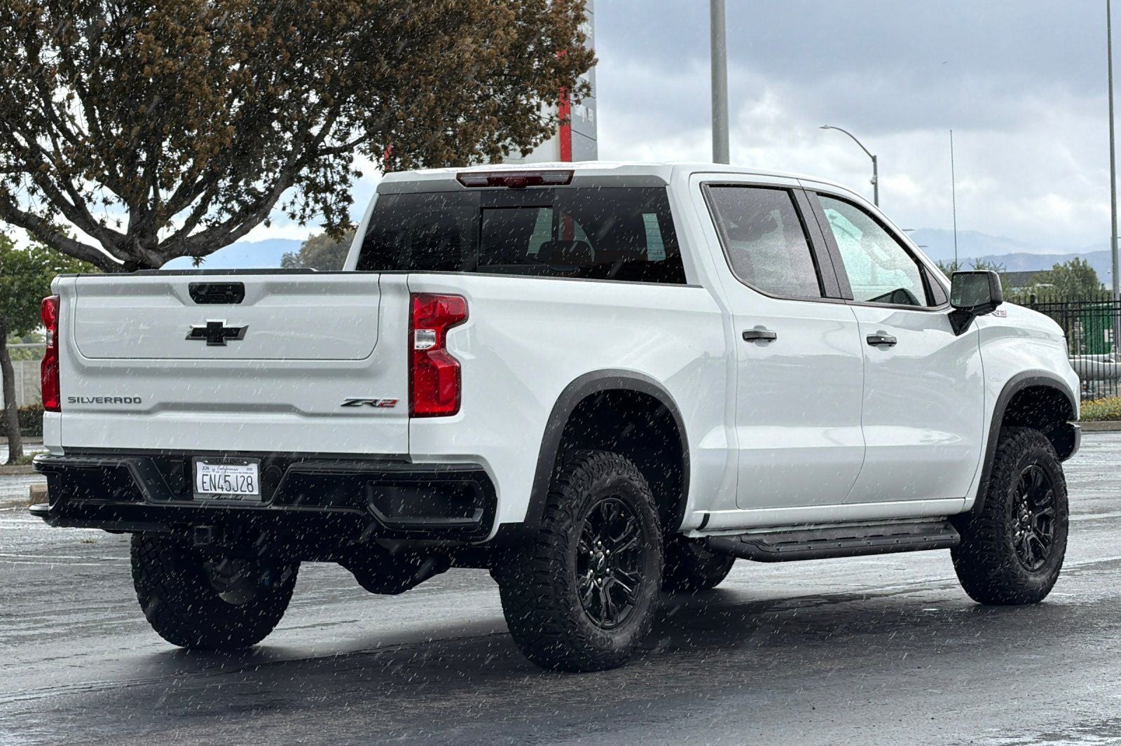 2025 Chevrolet Silverado 1500 ZR2