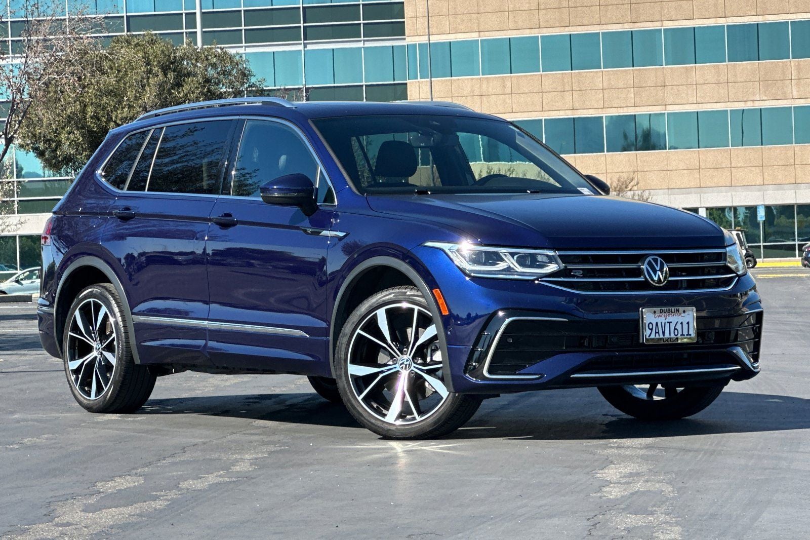 2022 Volkswagen Tiguan 2.0T SEL R-Line