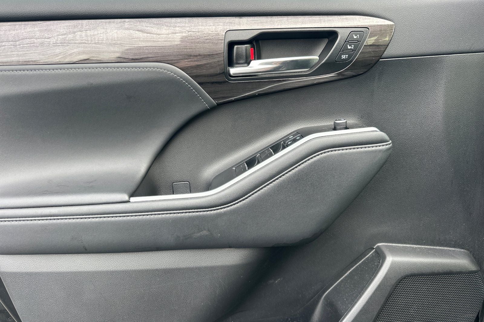 2022 Toyota Highlander Hybrid Limited