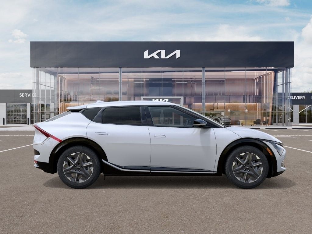 2026 Kia EV6 Light