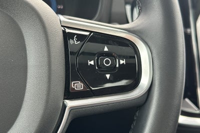 2024 Volvo S60 B5 Plus Dark Theme