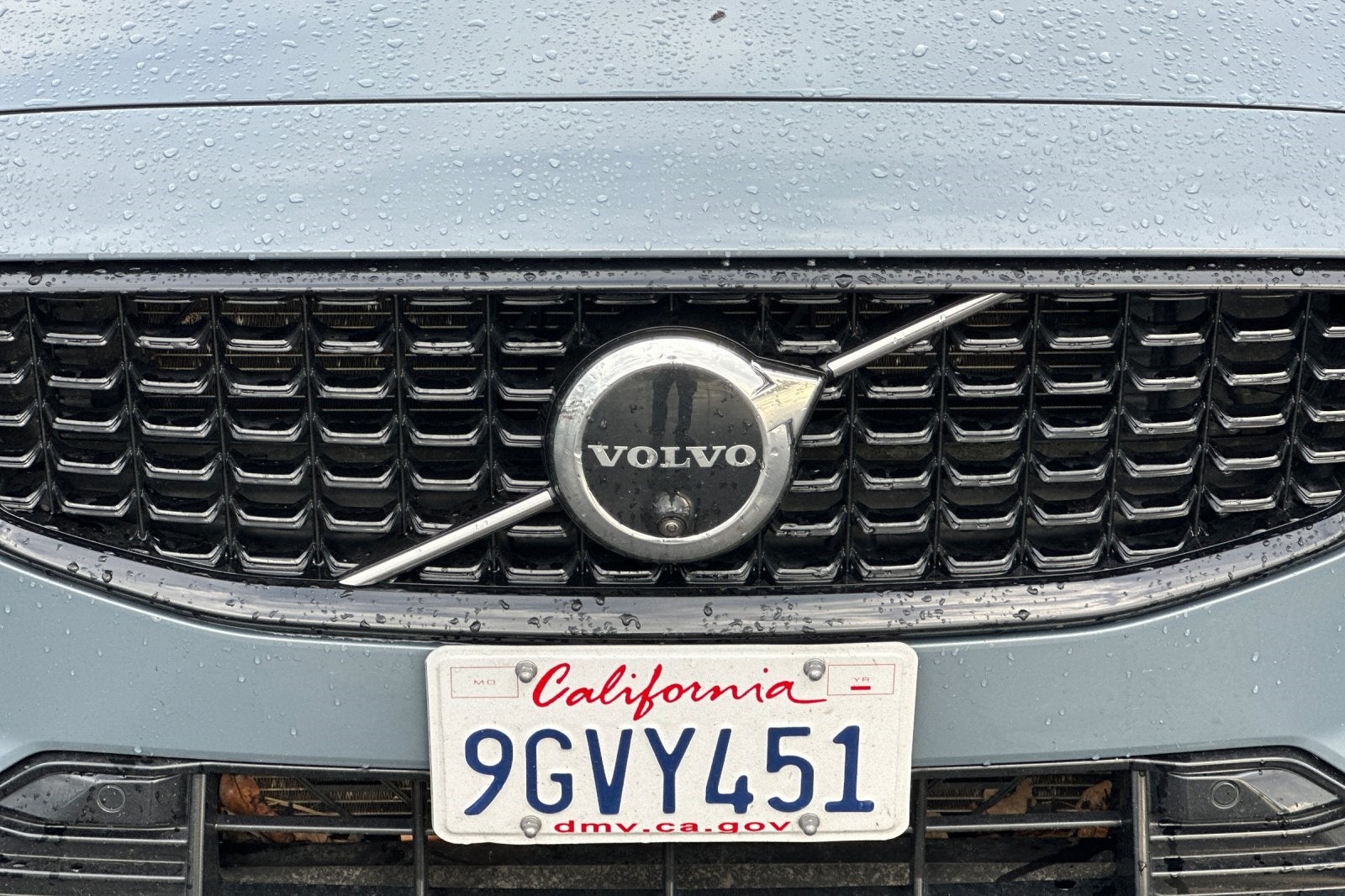 2024 Volvo S60 B5 Plus Dark Theme