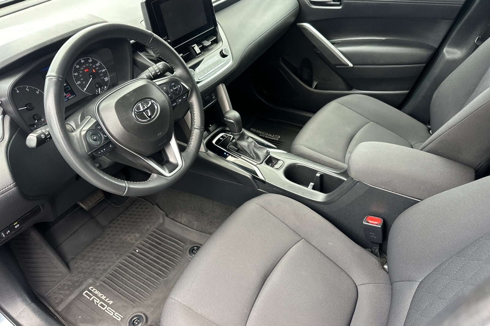 2024 Toyota Corolla Cross LE