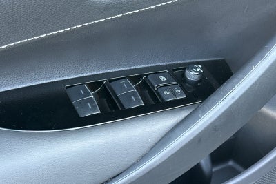 2022 Toyota Corolla Hatchback SE