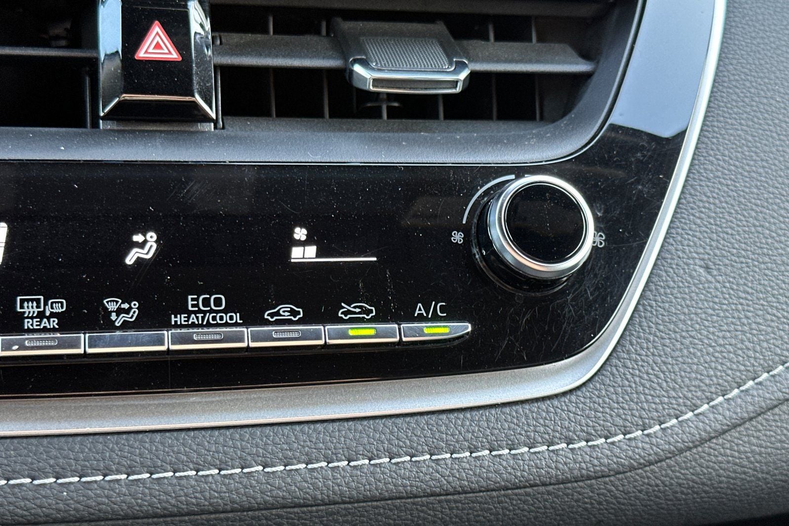 2022 Toyota Corolla Hatchback SE