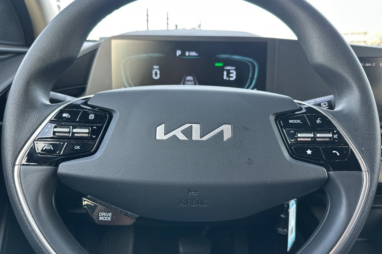 2024 Kia Niro LX