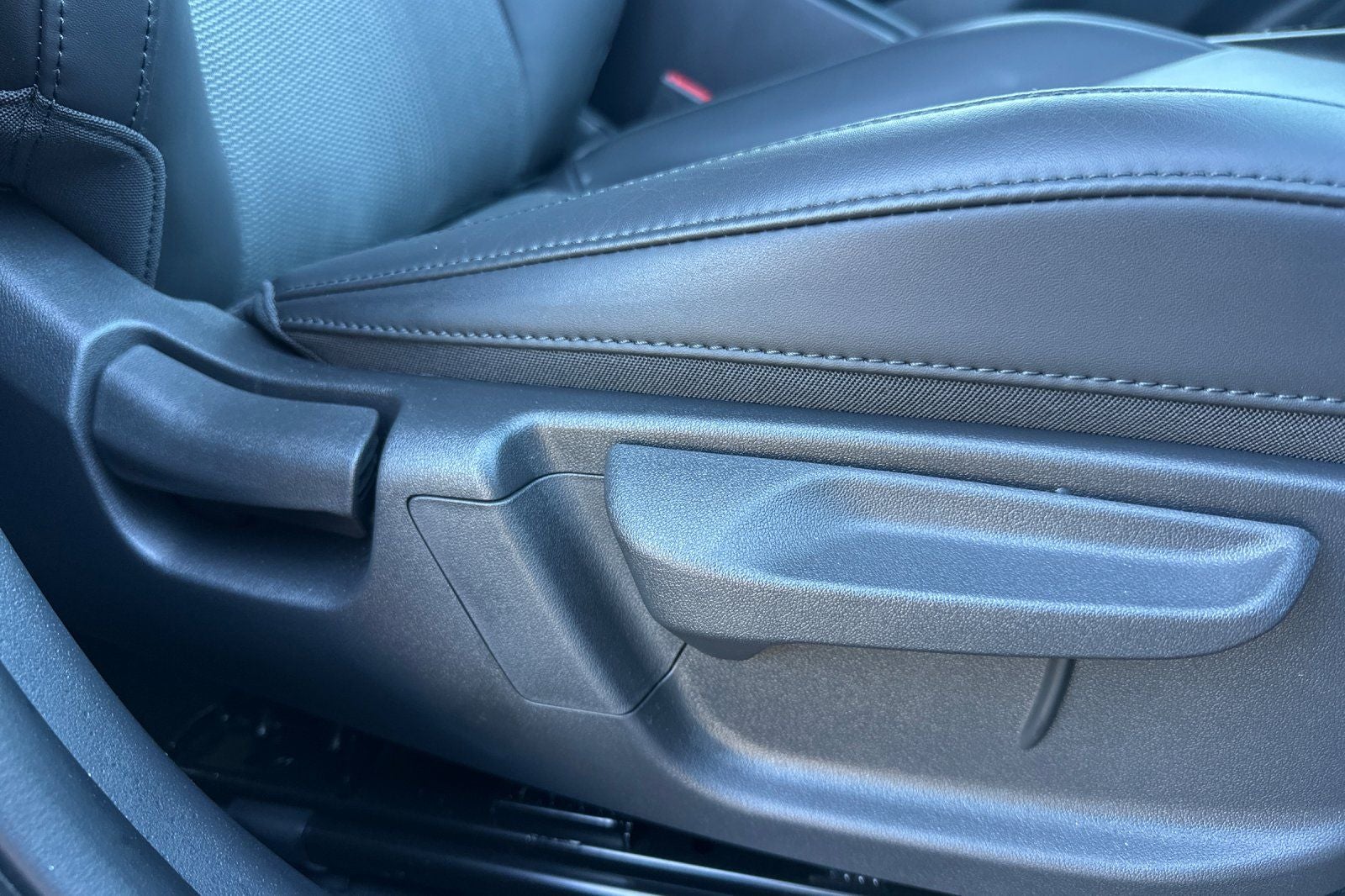 2025 Kia Niro Plug-In Hybrid EX