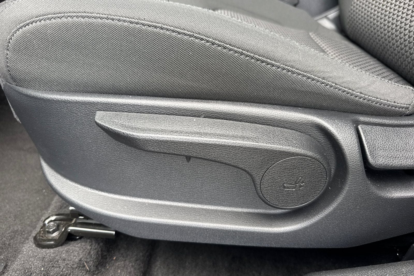 2025 Kia Sportage Hybrid LX