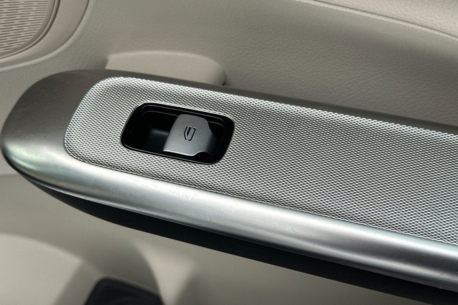 2025 Mercedes-Benz GLC GLC 300 4MATIC®