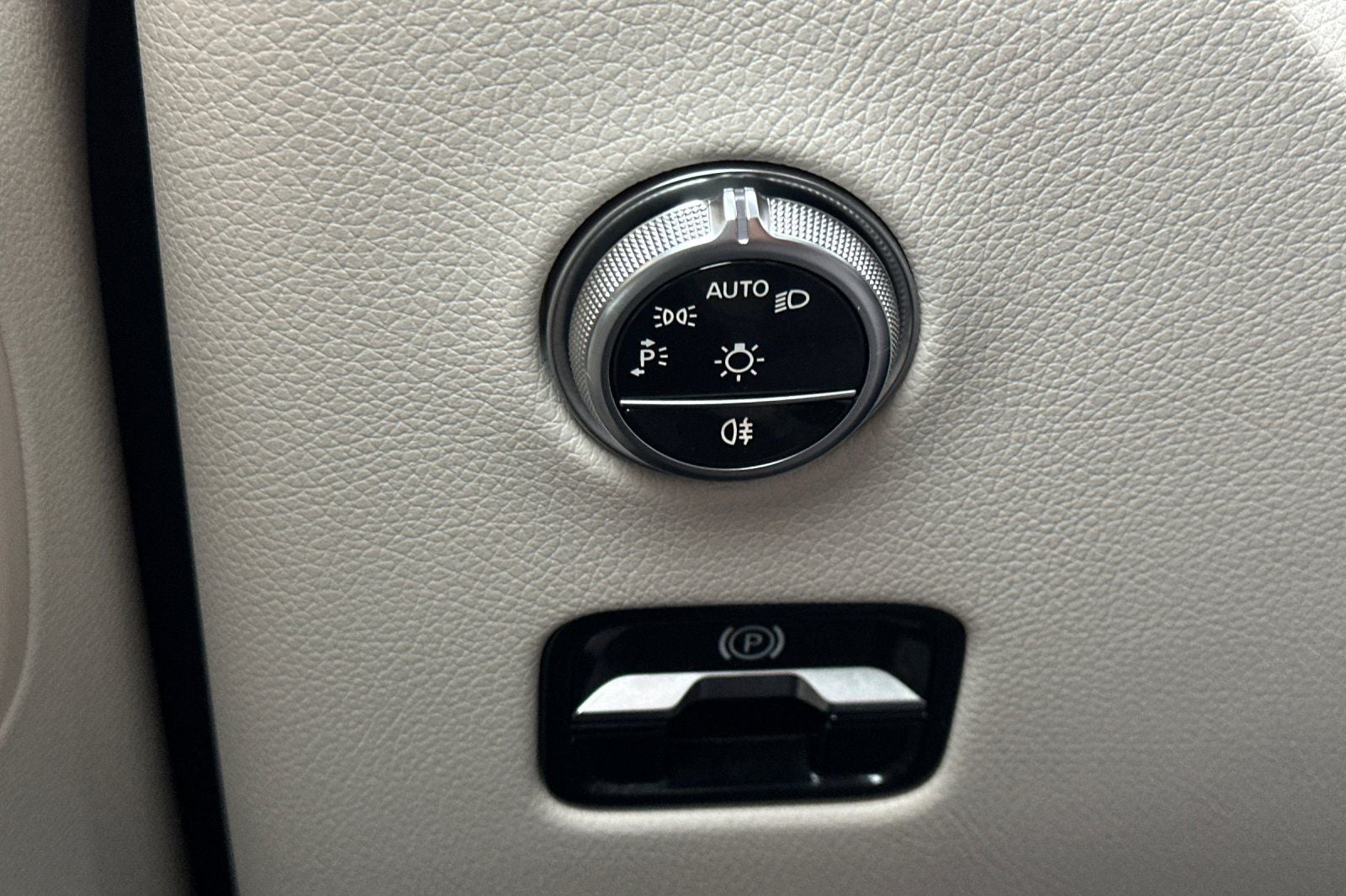 2025 Mercedes-Benz GLC GLC 300 4MATIC®