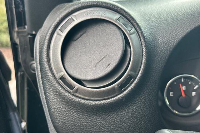 2016 Jeep Wrangler Sport