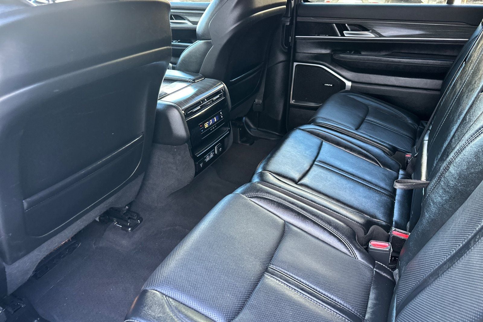 2023 Jeep Wagoneer L Series II