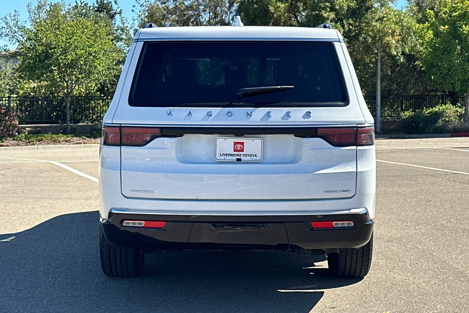 2023 Jeep Wagoneer L Series II