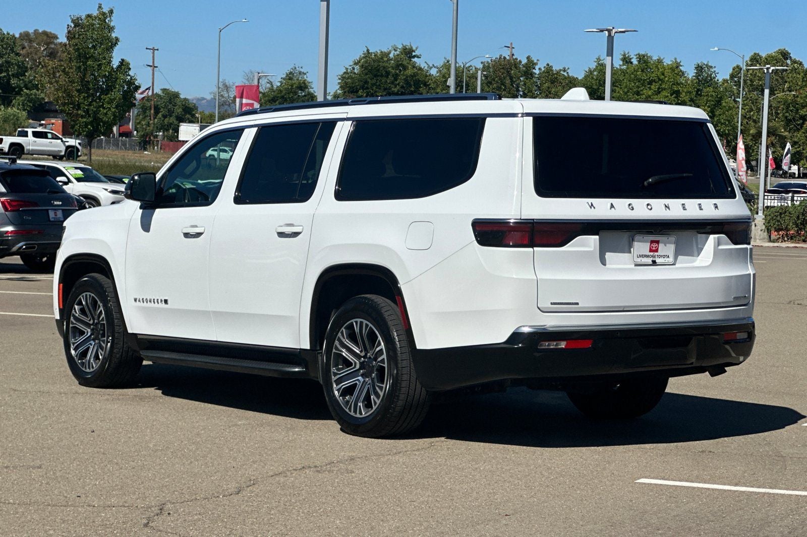 2023 Jeep Wagoneer L Series II