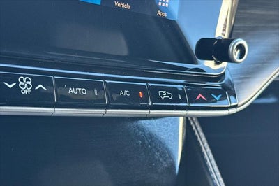 2023 Jeep Wagoneer L Series II