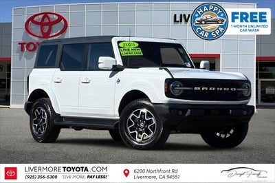 2025 Ford Bronco Outer Banks