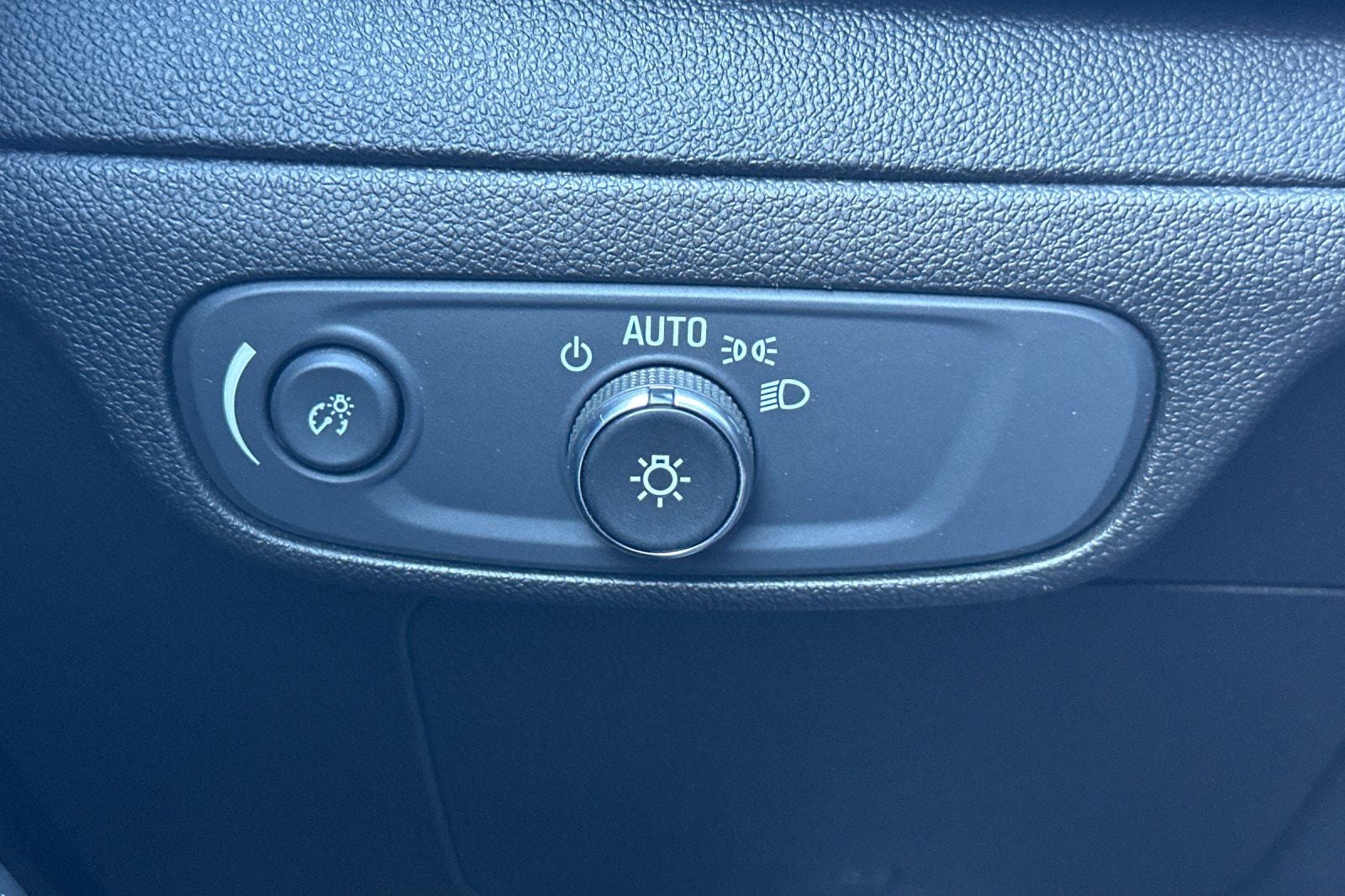 2022 Chevrolet Bolt EUV Premier