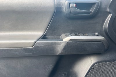 2018 Toyota Tacoma SR5 V6