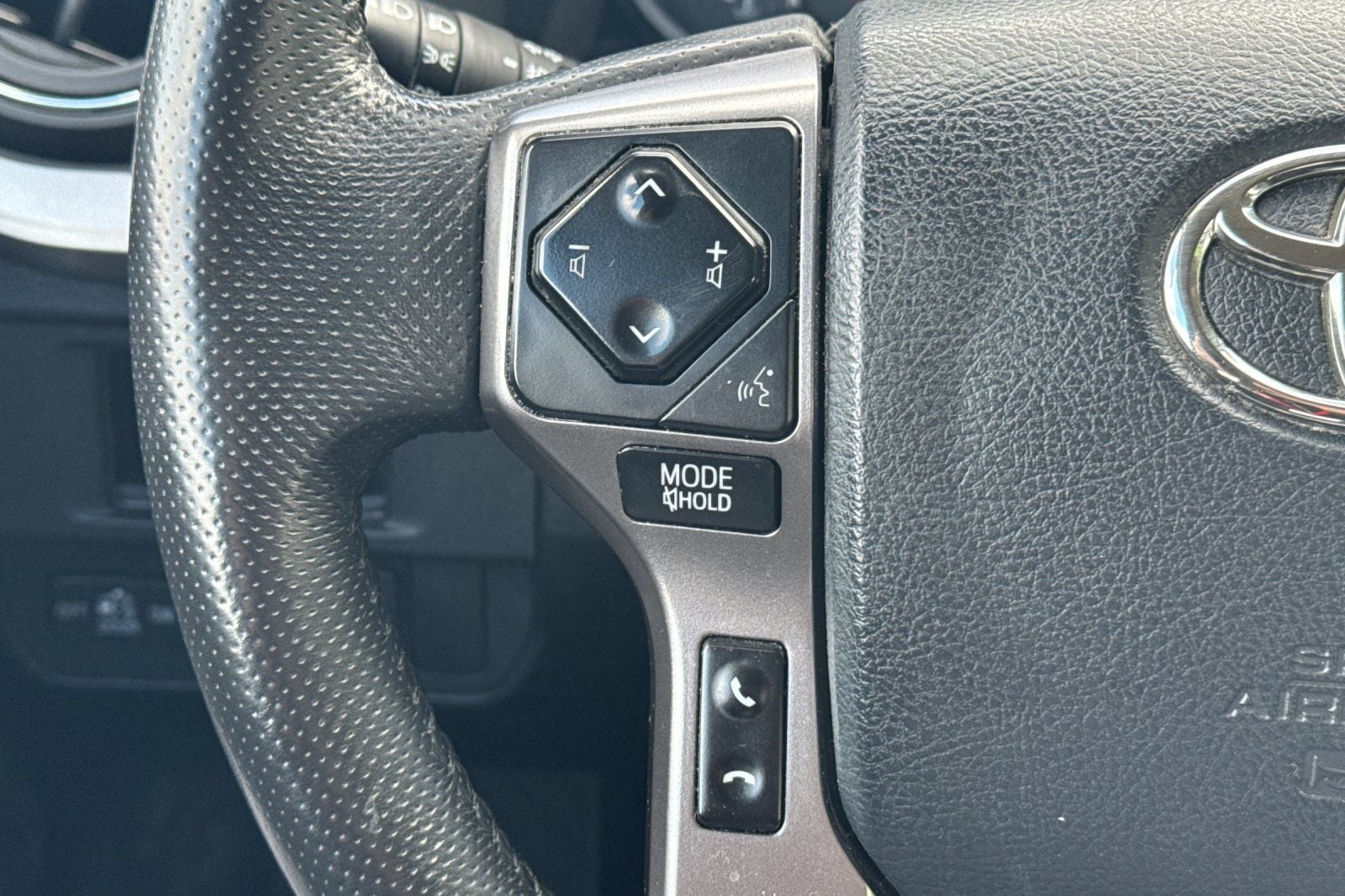 2018 Toyota Tacoma SR5 V6