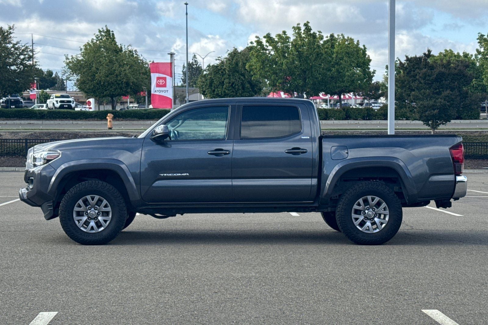 2018 Toyota Tacoma SR5 V6