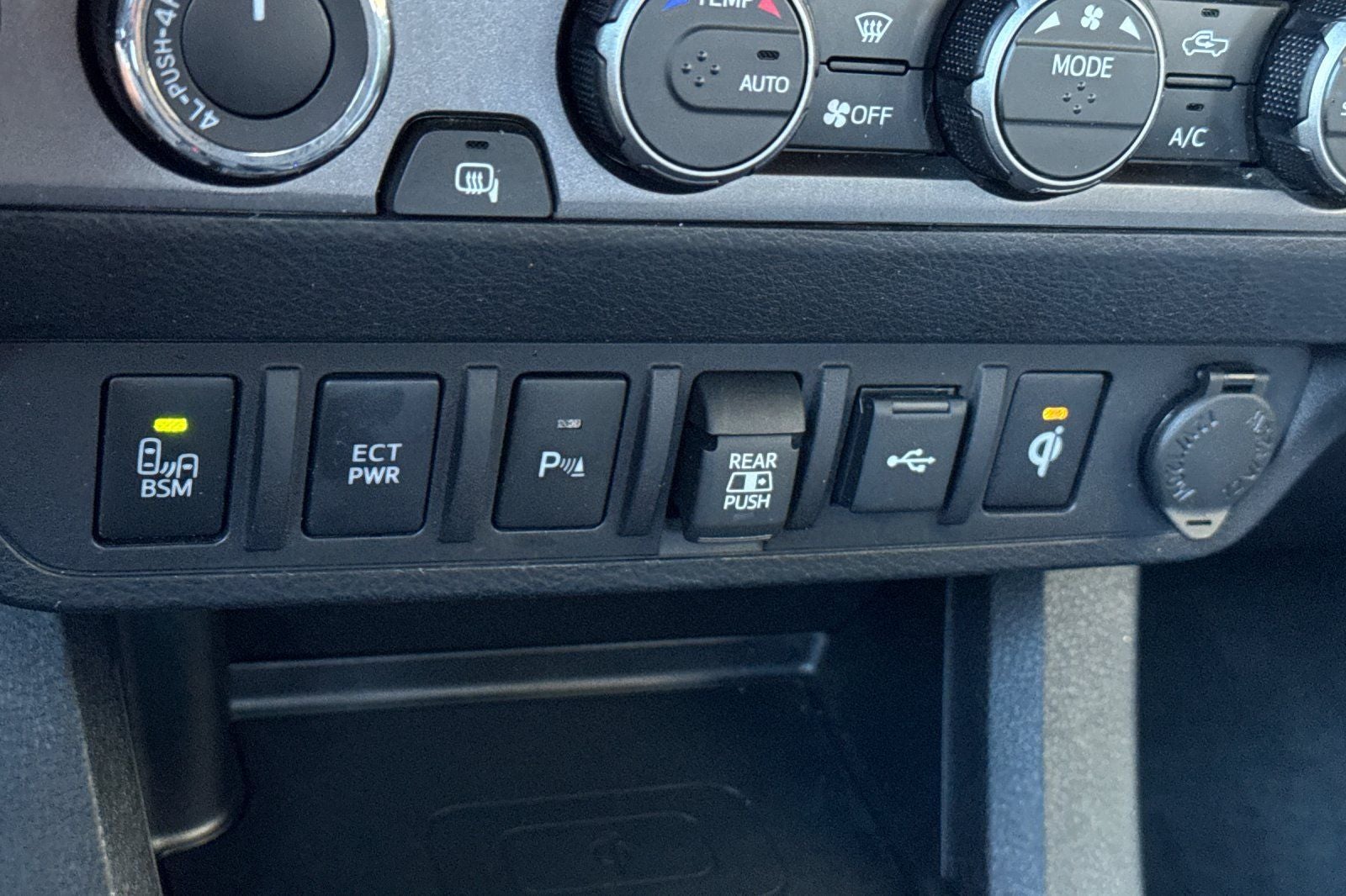 2023 Toyota Tacoma TRD Sport V6