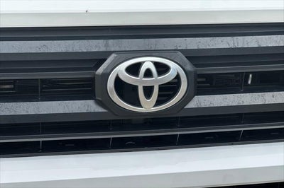 2025 Toyota Tacoma SR