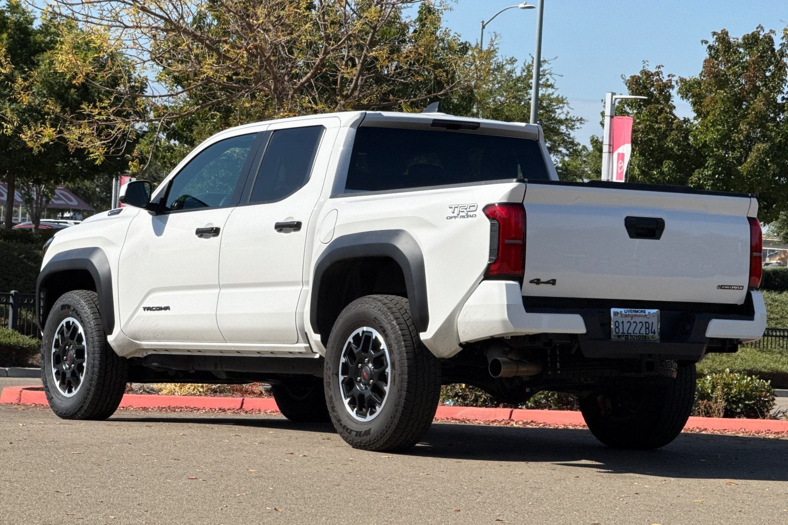 2024 Toyota Tacoma Hybrid TRD Off Road