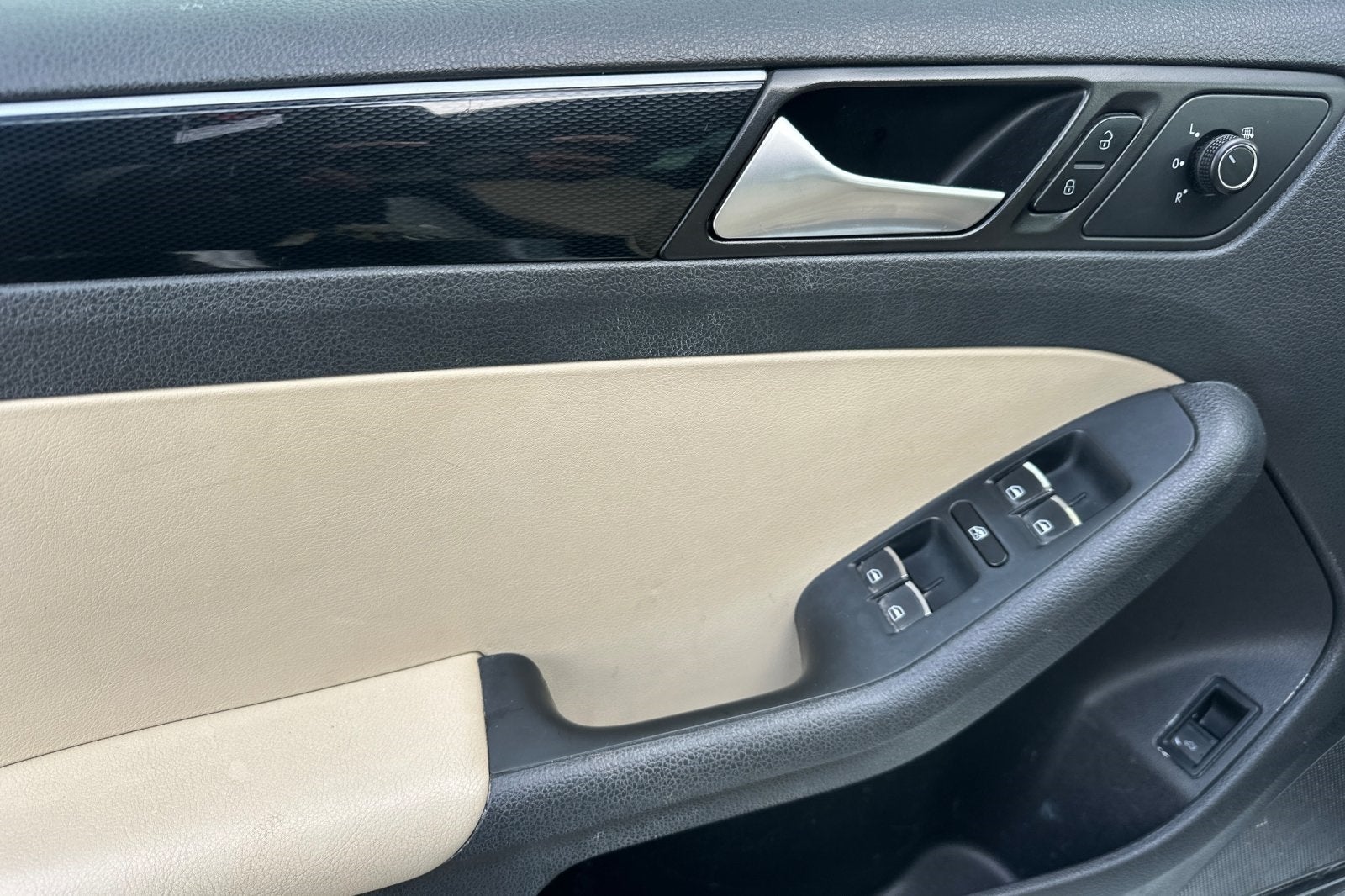 2017 Volkswagen Jetta 1.8T SEL