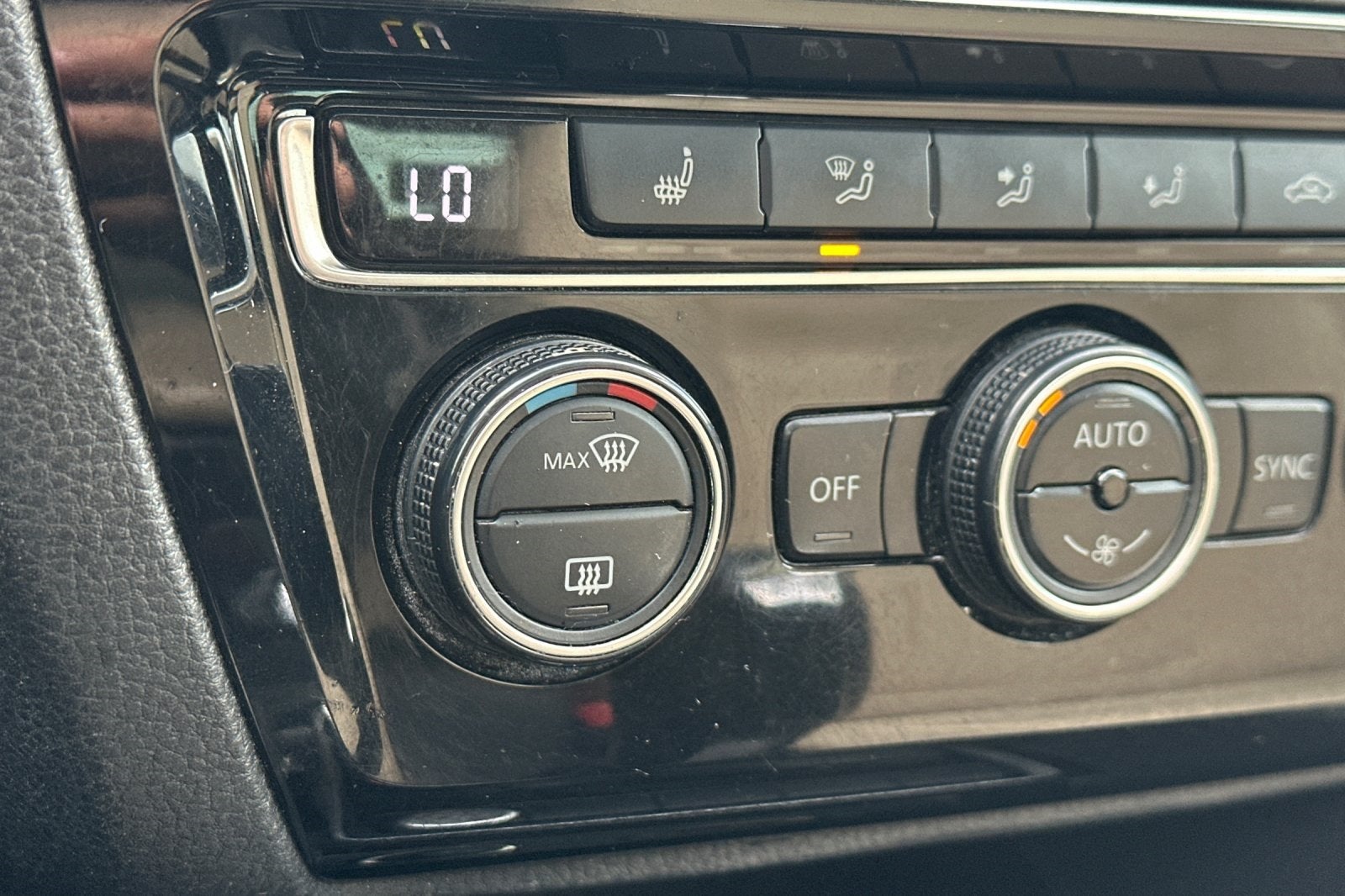 2017 Volkswagen Jetta 1.8T SEL