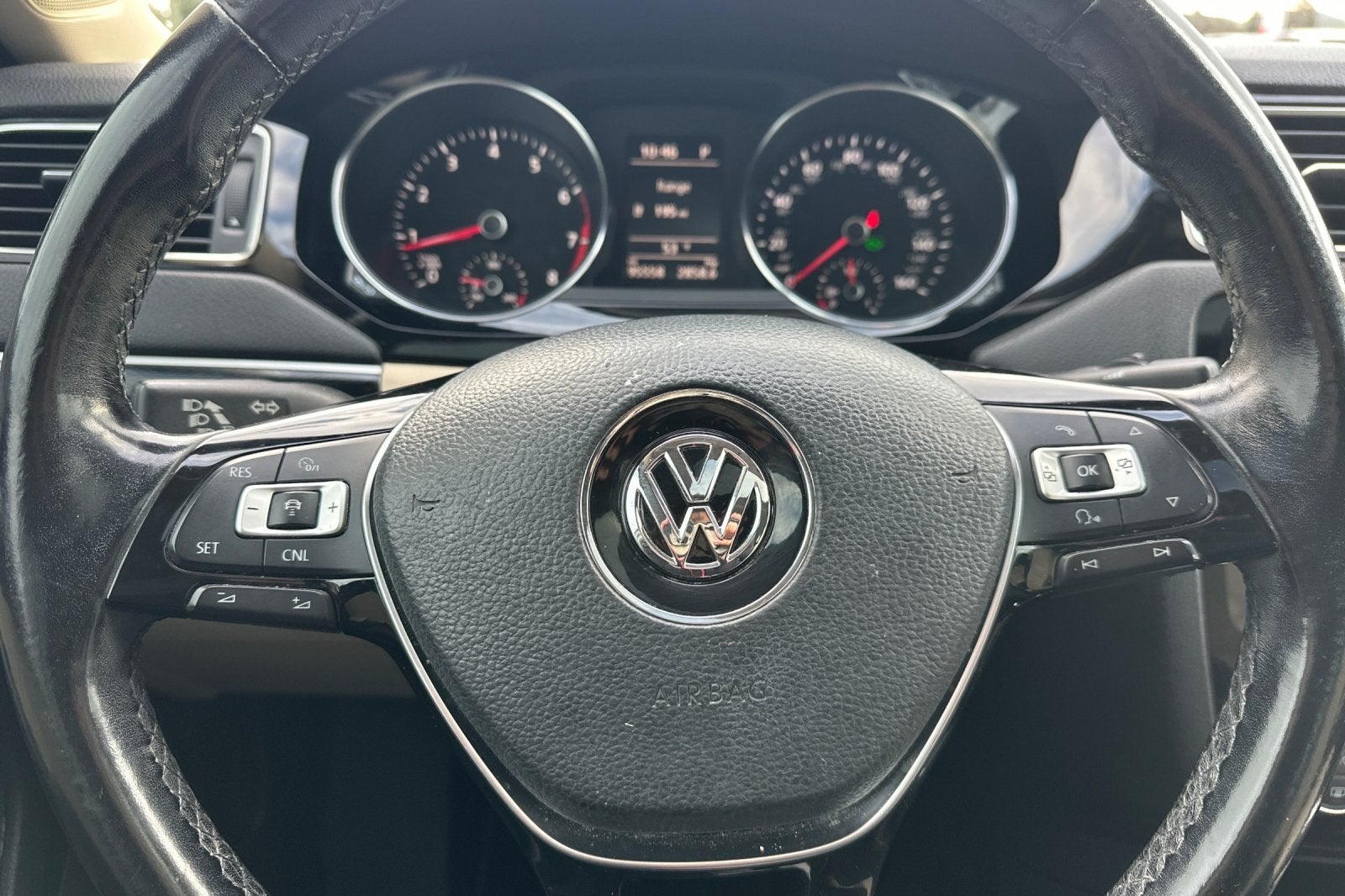 2017 Volkswagen Jetta 1.8T SEL