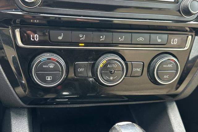 2017 Volkswagen Jetta 1.8T SEL