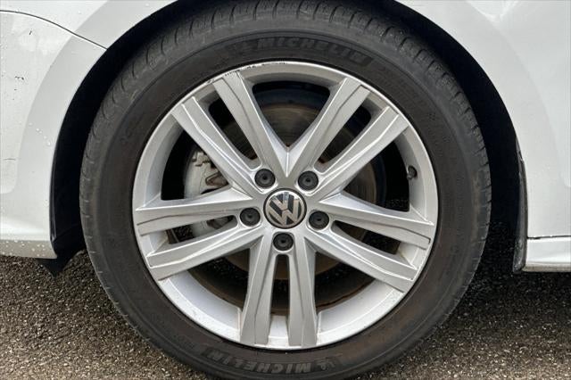2017 Volkswagen Jetta 1.8T SEL